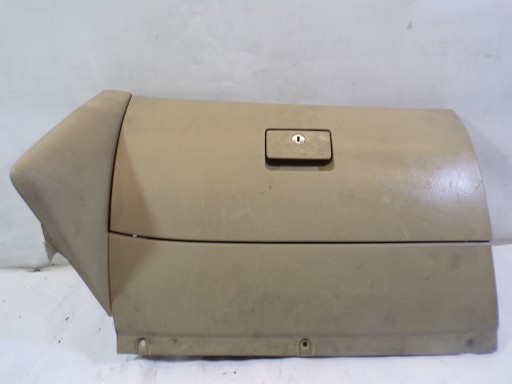passenger compartment of the passenger VOLKSWAGEN GOLF 4 IV BORA