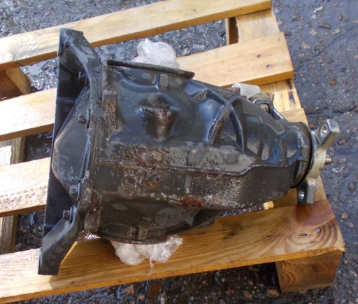 MERCEDES W204 2.2 CDI 11R diff differential rear part 2043507212