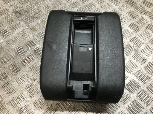 BMW E39 підлокітник 8213862