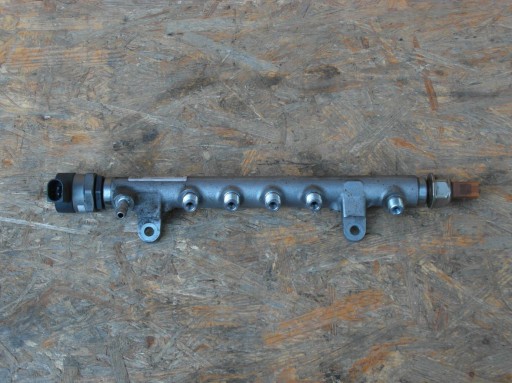 057130764H - GOLF VI 2.0 TDI ЛИТЬЕ ПОД ДАВЛЕНИЕМ 03L130089 CBAB