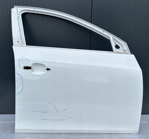 door right front CHEVROLET CRUZE 09