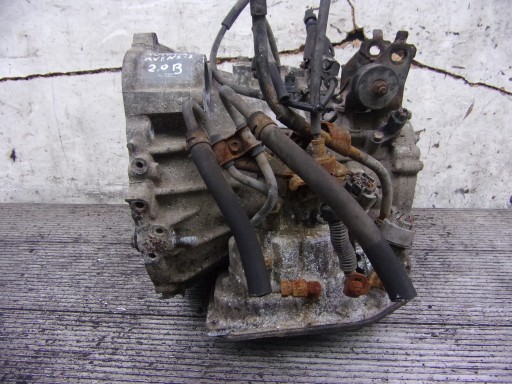 Boîte de vitesses AUTOMATYCZNA TOYOTA AVENSIS 2 U241