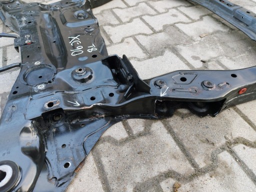 Volvo XC90 II T8 axle beam subframe sider trawers front 32246365