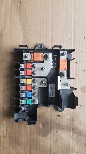 КЛЕМА ПЛЮСОВА IVECO 5801585977