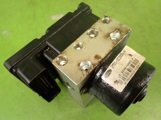 2M51-2C285-AF - Насос ABS FORD TRANSIT CONNECT и 1.8 TDCI 03r