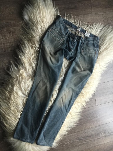 calvin klein spodnie jeansowe lekki klosz 32