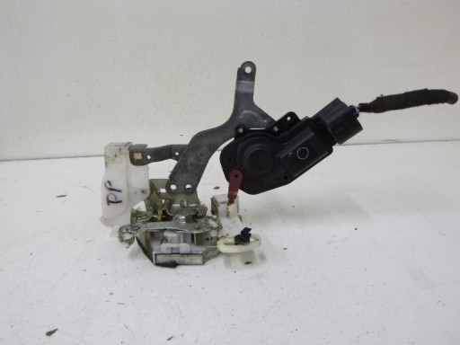 lock door front right Toyota Aygo 3D 2006r.