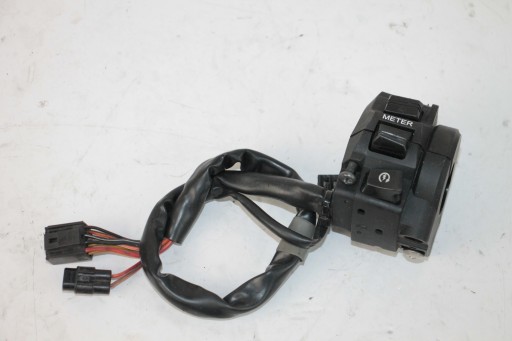 L1L6 08 - SUZUKI GSXR 600 750 L1 L6 правый переключатель