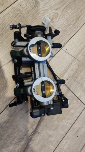 1215YRG2020RY - Дросельна заслінка комплект упорскування KAWASAKI 650R ER - 6N versys