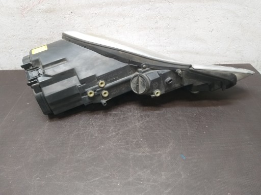 LIGHT FRONT LEFT PORSCHE CARRERA 911 996 97
