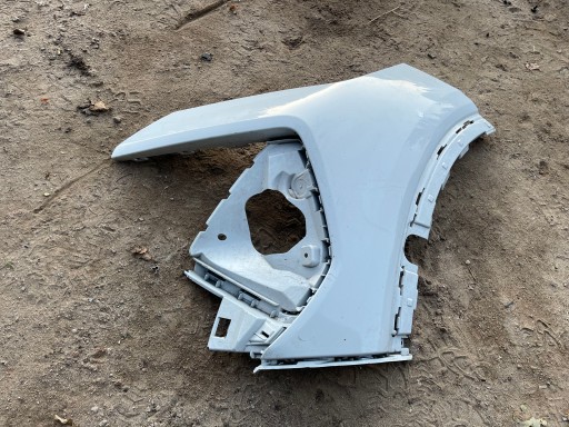 gS09CC3CGA12 - Audi q4 e-tron 89a левый передний угловой обвес 89a807437