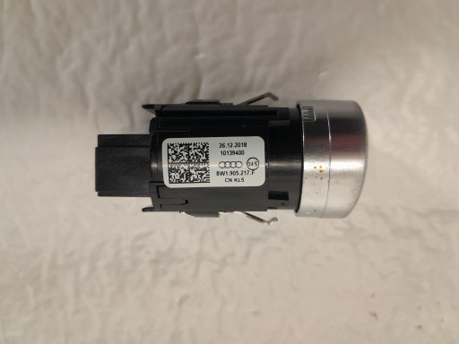 AUDI A5 F5 8W button ZAPLONU START STOP 8W1905217F