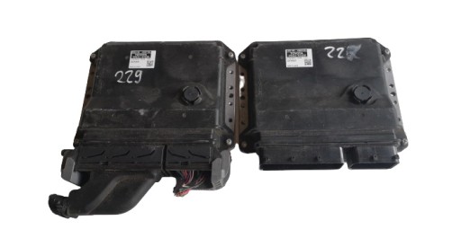Computer ECU TOYOTA PRIUS 89661-47280 275300-7394