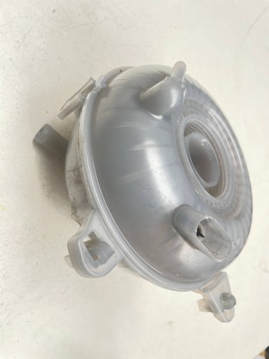 ekspanziona posuda 5Q0121407AA SKODA OCTAVIA III LIFT !J