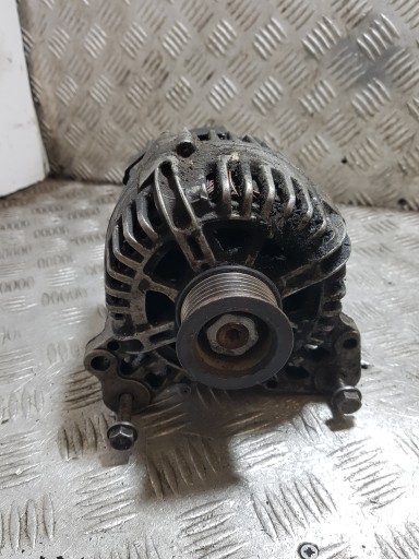 alternatore SKODA OCTAVIA 2 1.6 FSI 03C903023B