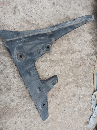 bumper bracket left rear part Audi A6 C6 kombi 4f9807453
