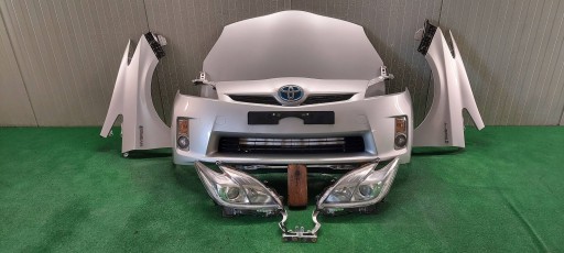 fender left front +support TOYOTA PRIUS III 09-15 LAK: 1F7