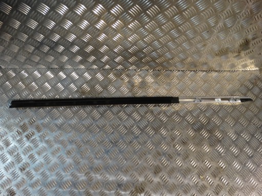 IDEALNA moulding windows left rear part MERCEDES W238 1