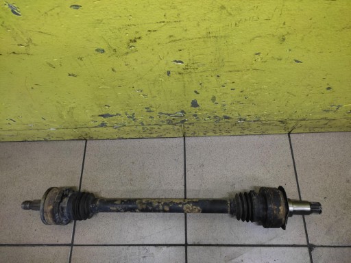 MERCEDES W203 2.0 semi-axis left
