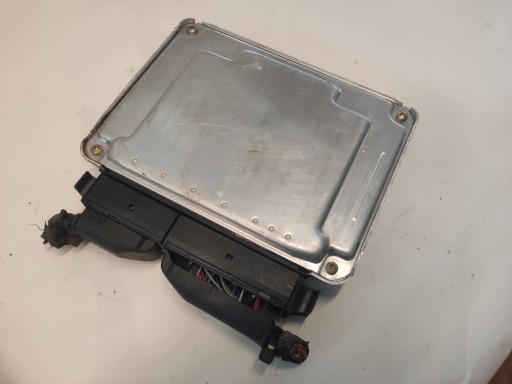computer of the engine VOLKSWAGEN Passat B5 1.9 TDI
