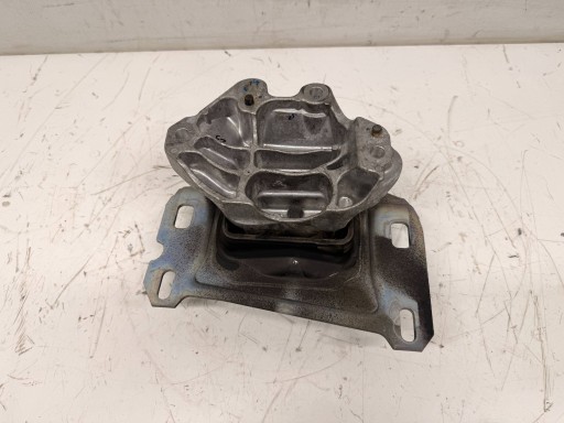 Citroen Jumpy III 1.5 BHDI gearbox mounting of the gear 9807981780 9812667680