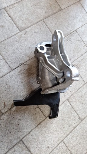 holder bearing LOZYSKOWANIE of the engine RENAULT 113320979R 112383734R 113604EA0A