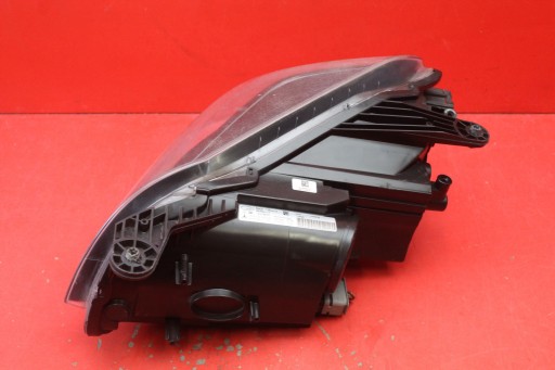 REFLEKTOR right light front lens UK A1728204661 MERCEDES SLK R172 11-20