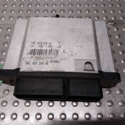 computer control unit of the engine 04C907309AF 0261S10530 VW UP MII CITIGO 1.0 MPI