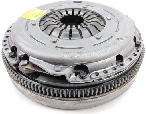 ОРИГІНАЛЬНЕ ДВОМАСОВЕ КОЛЕСО AUDI VW 05L105266F