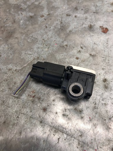 Crashsensor Drucksensor FORD MONDEO MK4 LIFT AM5T-14B342-AA