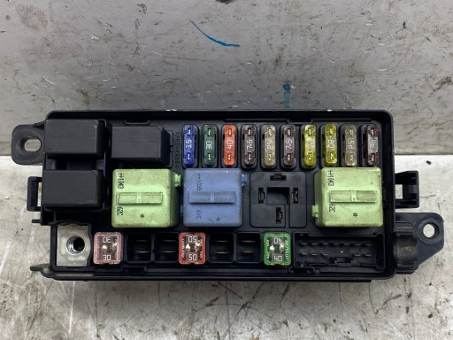 compartment of fuses 9213372 MINI COOPER COUNTRYMAN R60 (10-14) 1.6 B