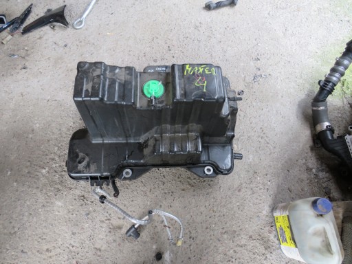 20411HV80C - БАК ADBLUE AD BLUE RENAULT MASTER 237G00198R