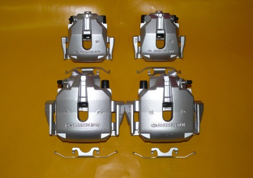 5 95-03 - Зажимы левый правый передний задний BMW E39 2.0 2.2 .2.5