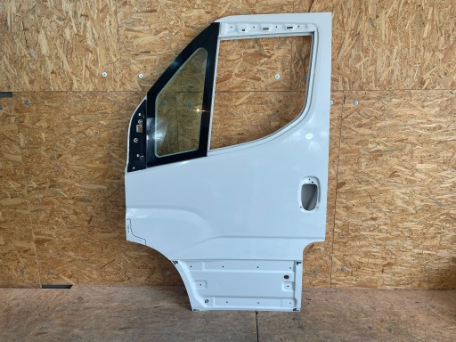 Iveco daily 2014- передні ліві двері познань