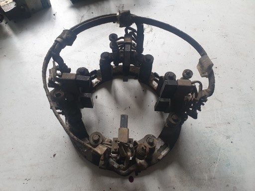 ВИЛОЧНЫЙ ПОГРУЗЧИК BALCANCAR BULGAR