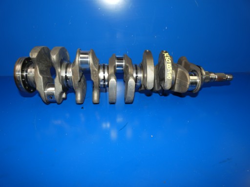 D5244T10 - Volvo xc60 i s80 s60 v60 2.4 d5 t10 коленчатый вал