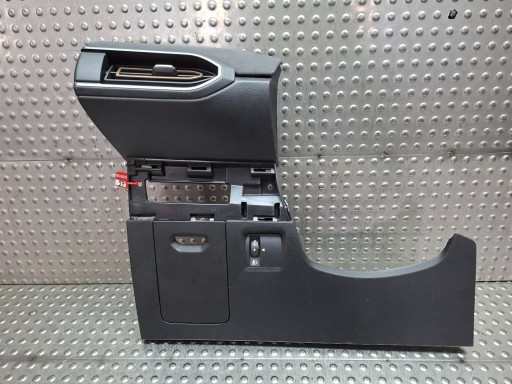 Leiste Schutzleiste Lüftungsgitter des lüfters links 683110419R DACIA SANDERO III 2021