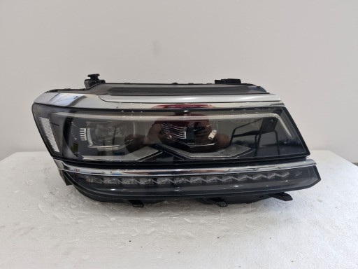 light right VW Tiguan II FULL LED Allspace