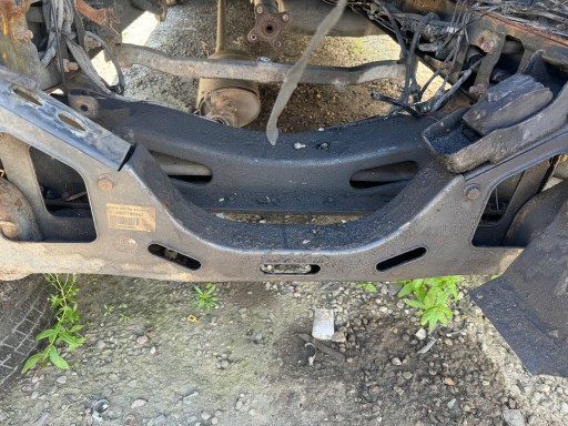 Iveco daily 35s15 14-21r салазки передней подвески 5801796347