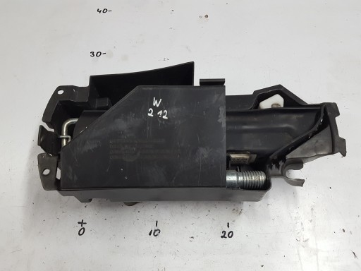 MERCEDES E CLASS W212 09-16 БУКСИРОВОЧНЫЙ ДОМКРАТ