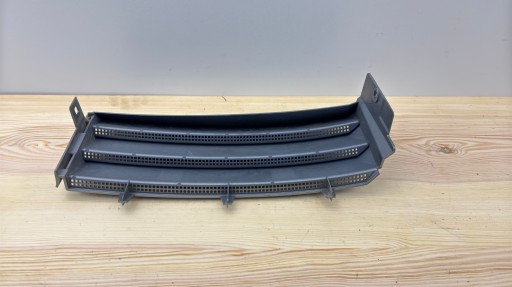 RANGE ROVER VOGUE pravá mřížka blatníku přívod CK1UARH K86/09