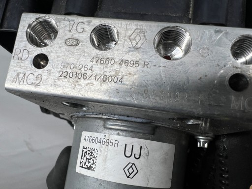 Renault Clio V 5 1.5 BlueDCI pump ABS 476604695R