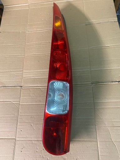 D2552 - ЛІХТАР ЗАДНИЙ ПРАВИЙ ЗАДНИЙ ПРАВИЙ CITROEN C8 EUROPA ОРИГ