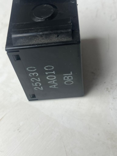 modulo Relè NISSAN MICRA K14 0.9 TCE 25230-AA010