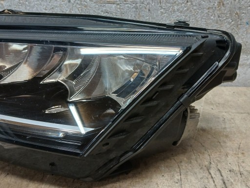Licht vorne links SKODA OCTAVIA IV 4 FULL LED 5E4941015