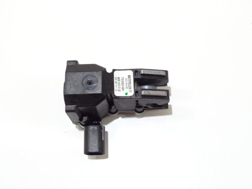 NABOJ PIROTECHNICZNY ZAGLOWKA BMW E88 OE 70262481
