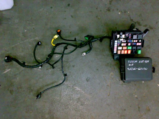 91210-Q2030 - Hyundai bayon 2021 - коробка джгут куб монтажна коробка 1.0tgdi