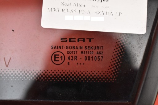 window bodywork left front TROJKATNA SEAT ALTEA 04-09
