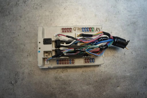 Модуль запобіжників 284b7-1by2a infiniti fx ii lift qx70 3.0d