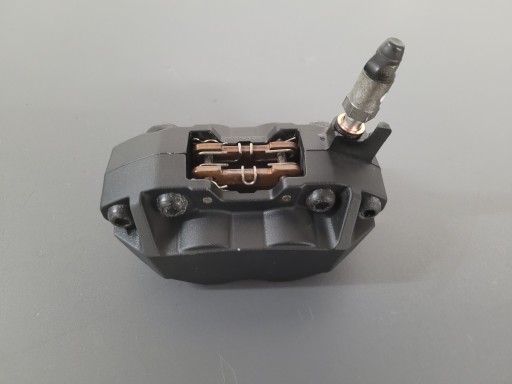 Yamahar125zaciskprzód - Yamaha R125 YZF 125 14-18 передній Затискач